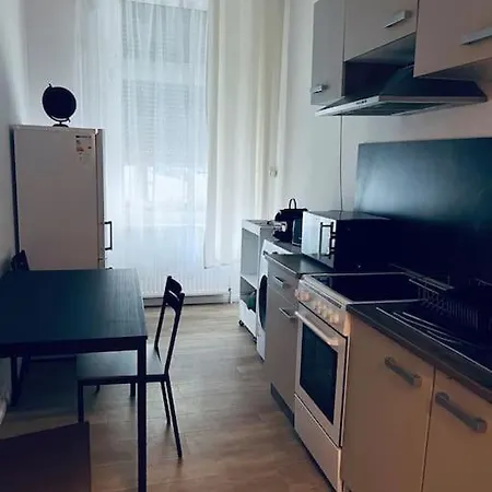 Gemutliches, Neues 2. Am Ufer Apartment Berlin