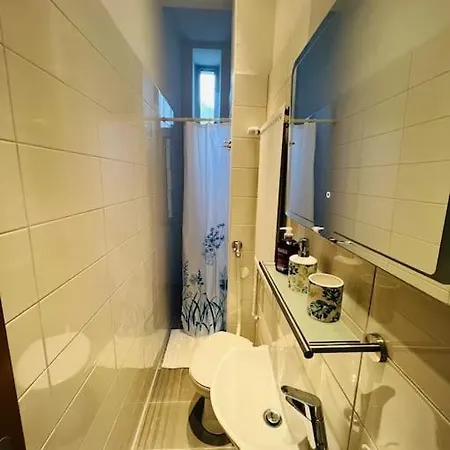 Gemutliches, Neues 2. Am Ufer Apartment *