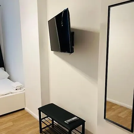 Gemutliches, Neues 2. Am Ufer Apartment
